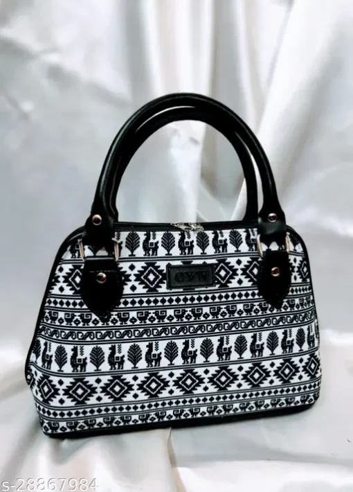 Cute Little Essential Handbag with Zip-Top Closure - Image 6